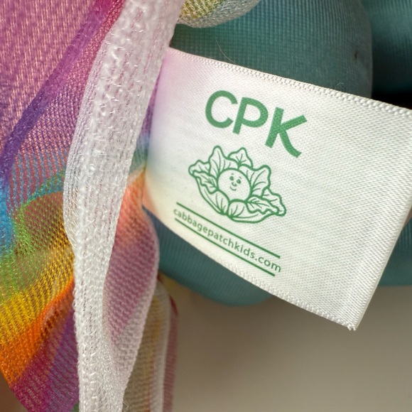 Laura Emily Cabbage Patch Kid Deluxe Toddler Style 'N Play doll - Picture 2 of 10